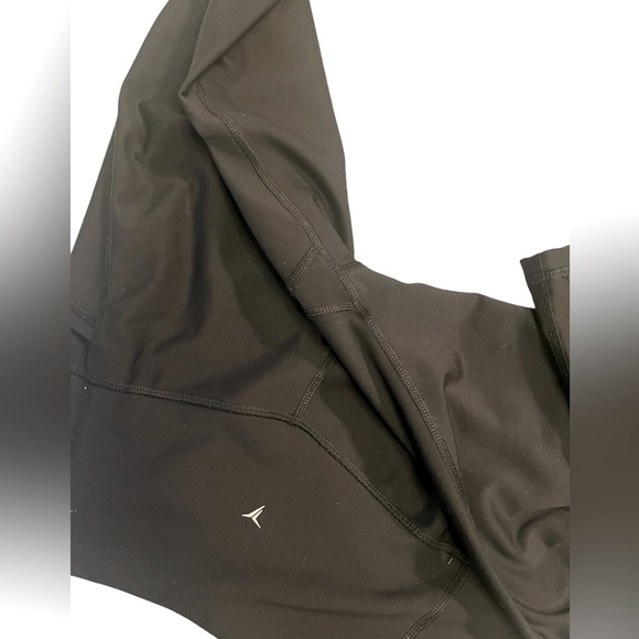 Three Pairs of Old Navy Yoga Pants. Power Soft and Go Dry, Size Med - Picture 4 of 9